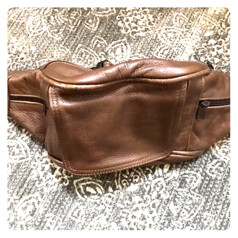 Leather fanny pack